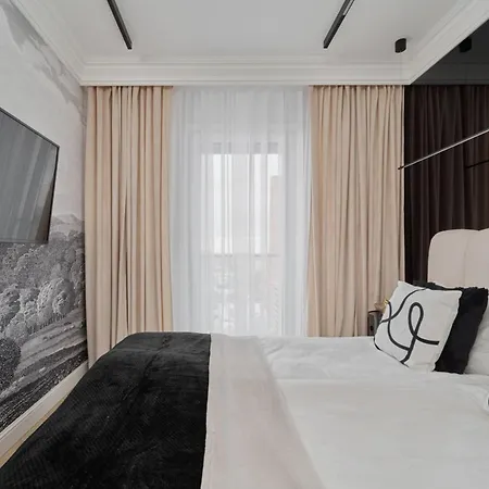 Luxurious 13th Floor Beige In With Furnished Balcony By Renters Prestige Lejlighed